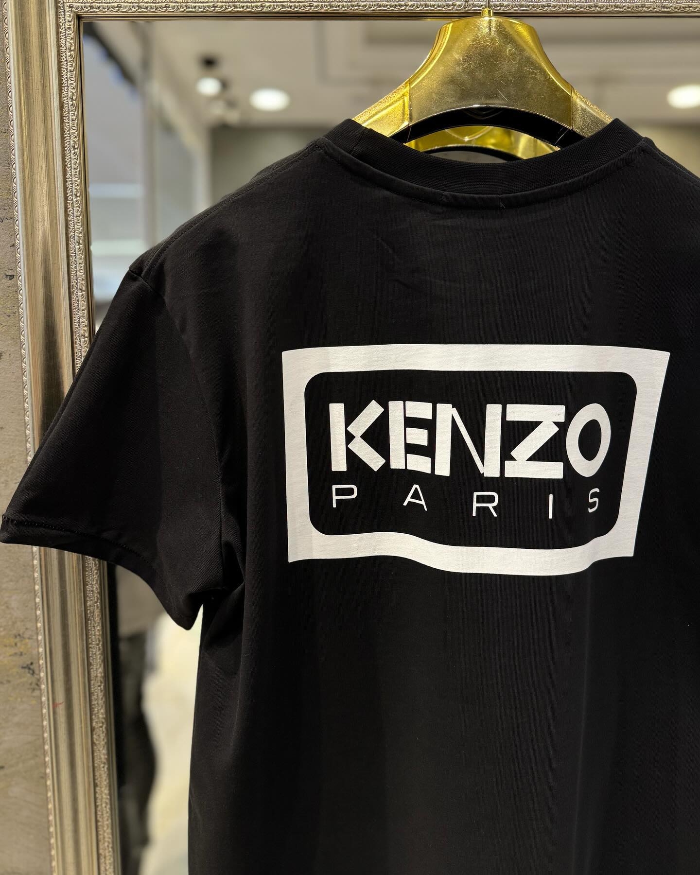 Maicë Kenzo e zezë me logo të vogël – BLACK STORE (3)