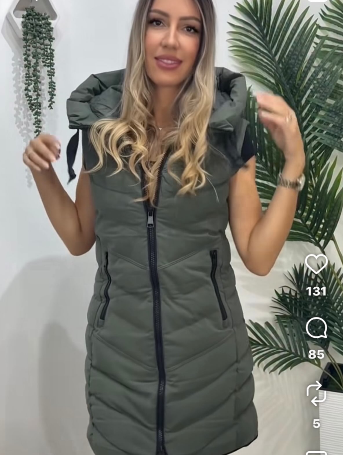 Jelek i gjatë i mbushur jeshil me kapuç – butik.nela