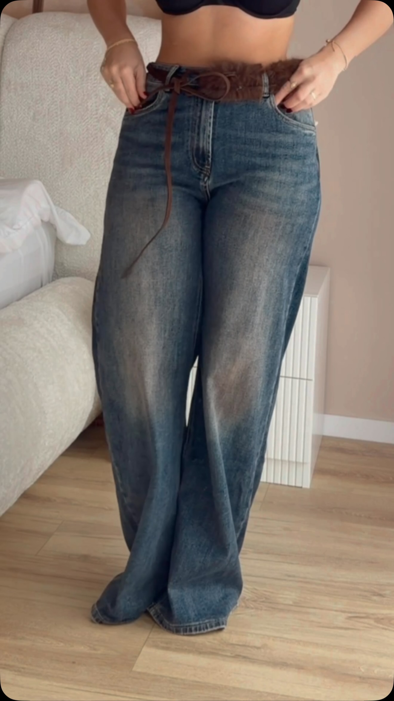 Xhinse blu të gjera për femra – Butiku Regina® | Regina Center SH.P.K.