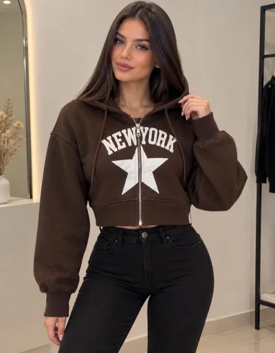 Duks kafe me kapuç dhe mbishkrim New York
