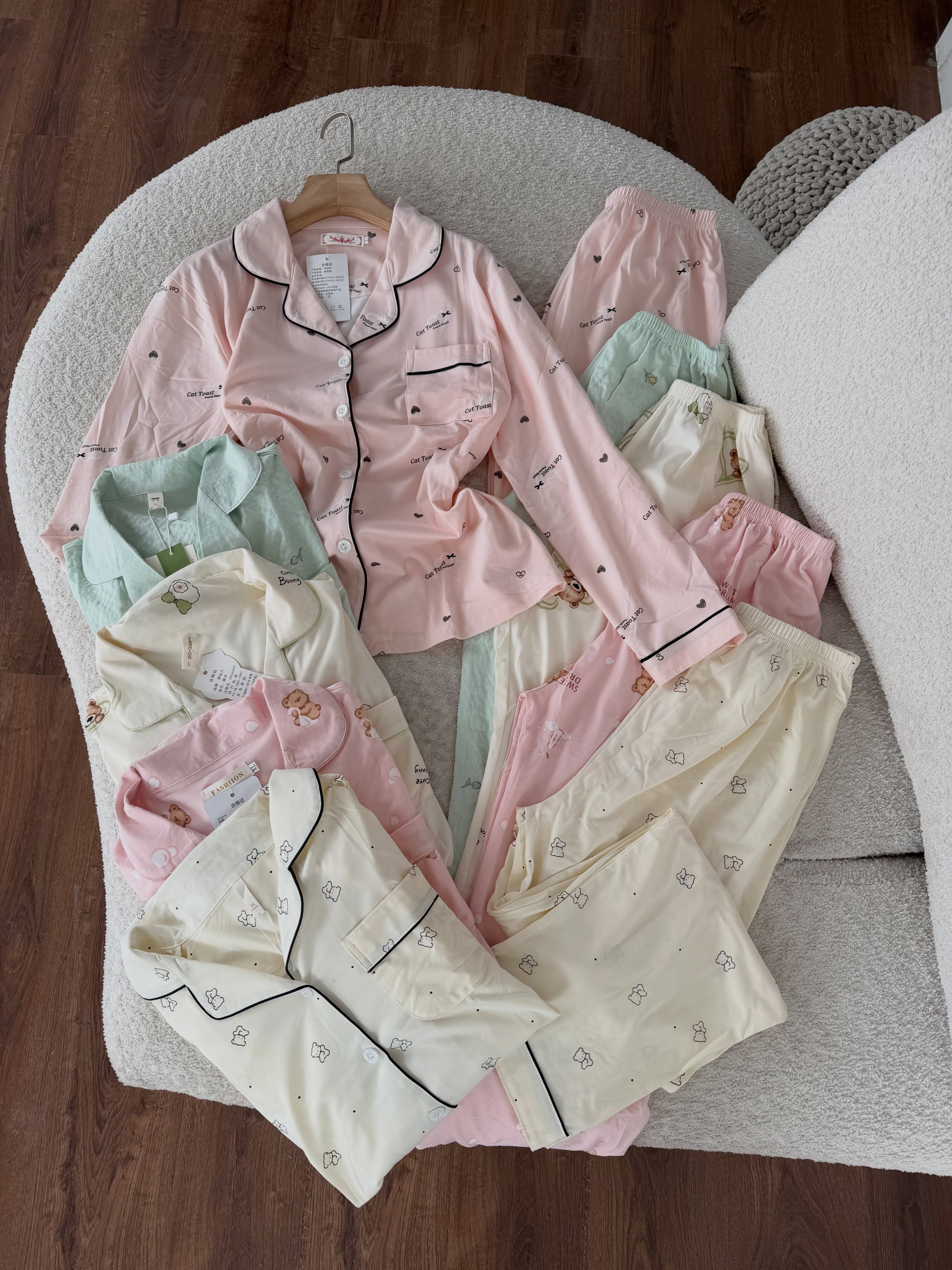 Pizhama femrash satin me kopsa – butikulettifashion