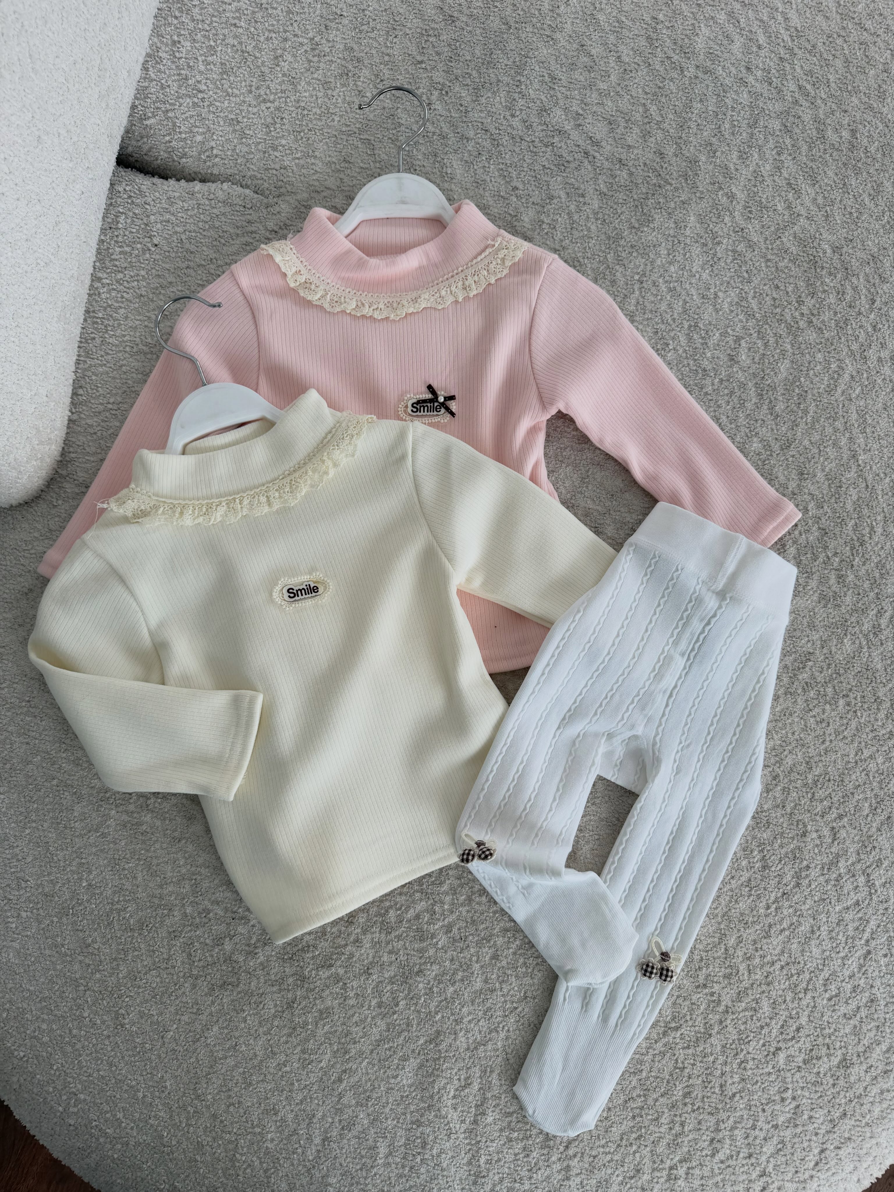 Set për vajza bluzë dhe çorape gjata – butikulettifashion