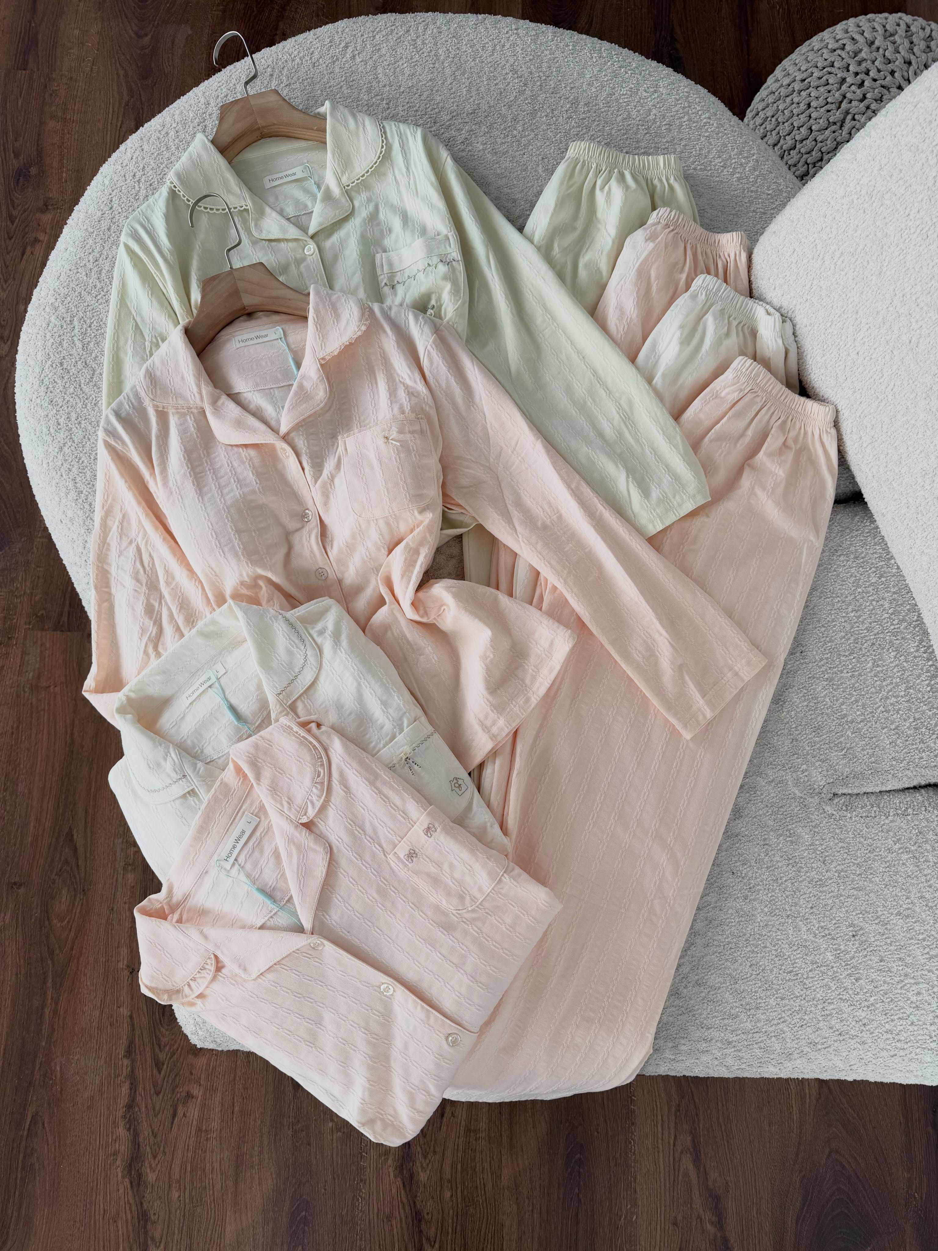 Pizhama femrash në ngjyra pastel – butikulettifashion (2)