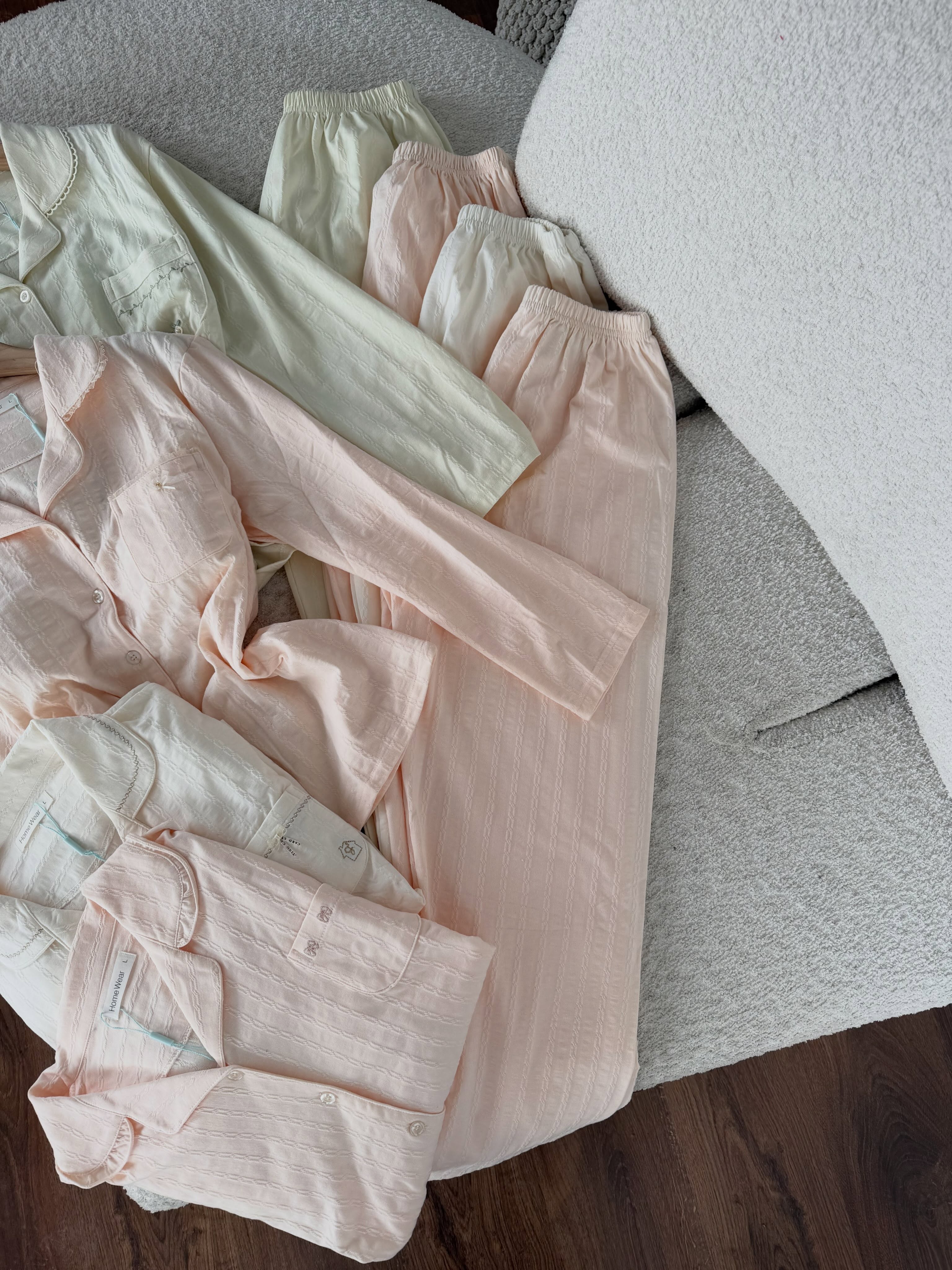 Pizhama femrash në ngjyra pastel – butikulettifashion (4)