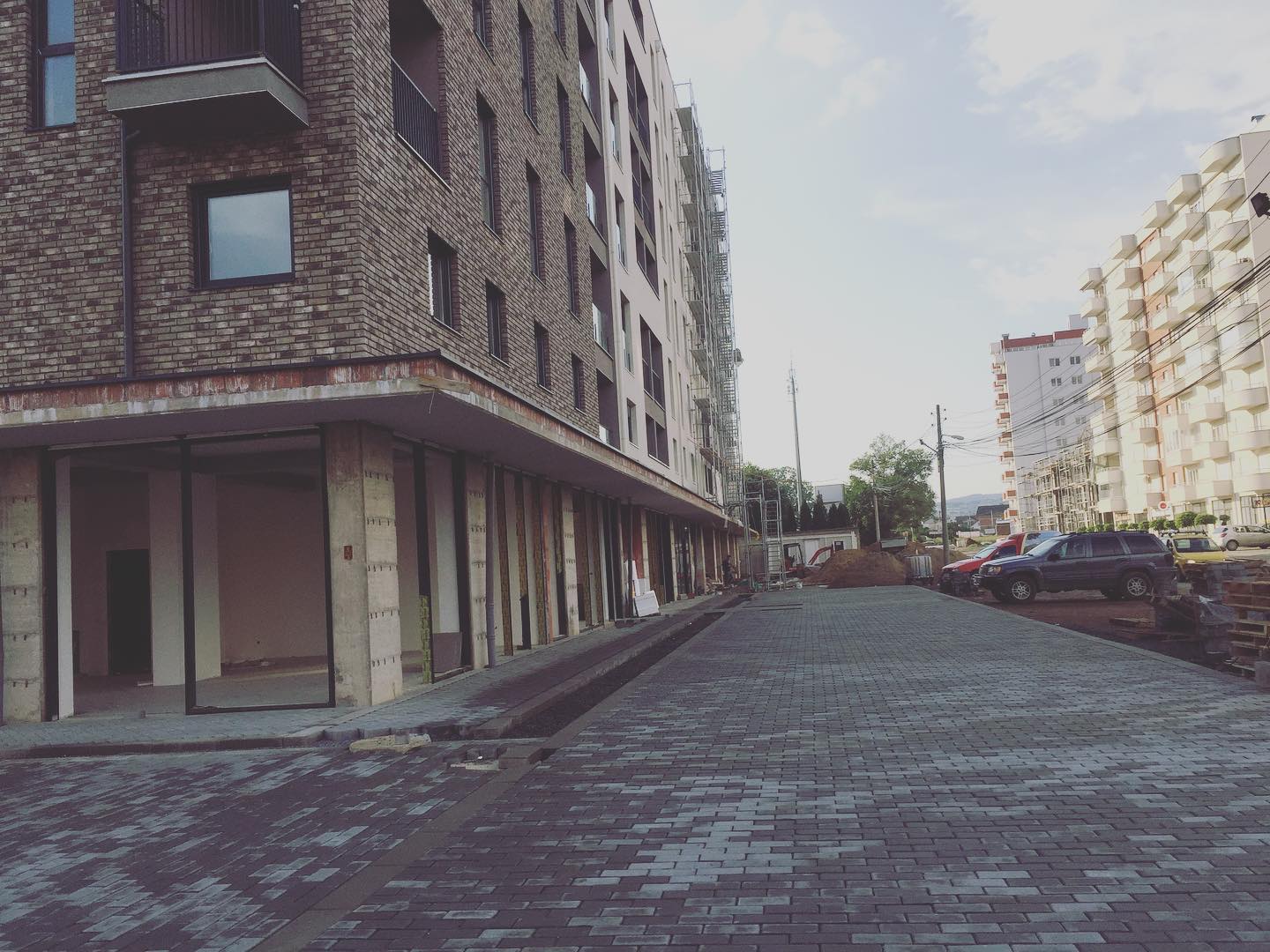 Shtrim me kubëza betoni gri – DekorBeton (3)