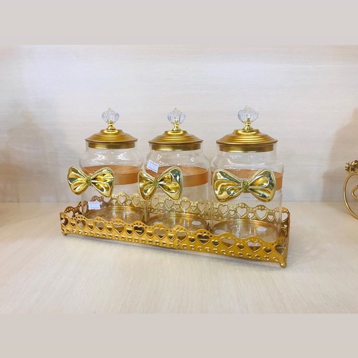 Kavanoza qelqi me fjongo dhe tabaka ari – Dekore për Shtëpi 🛋🛍