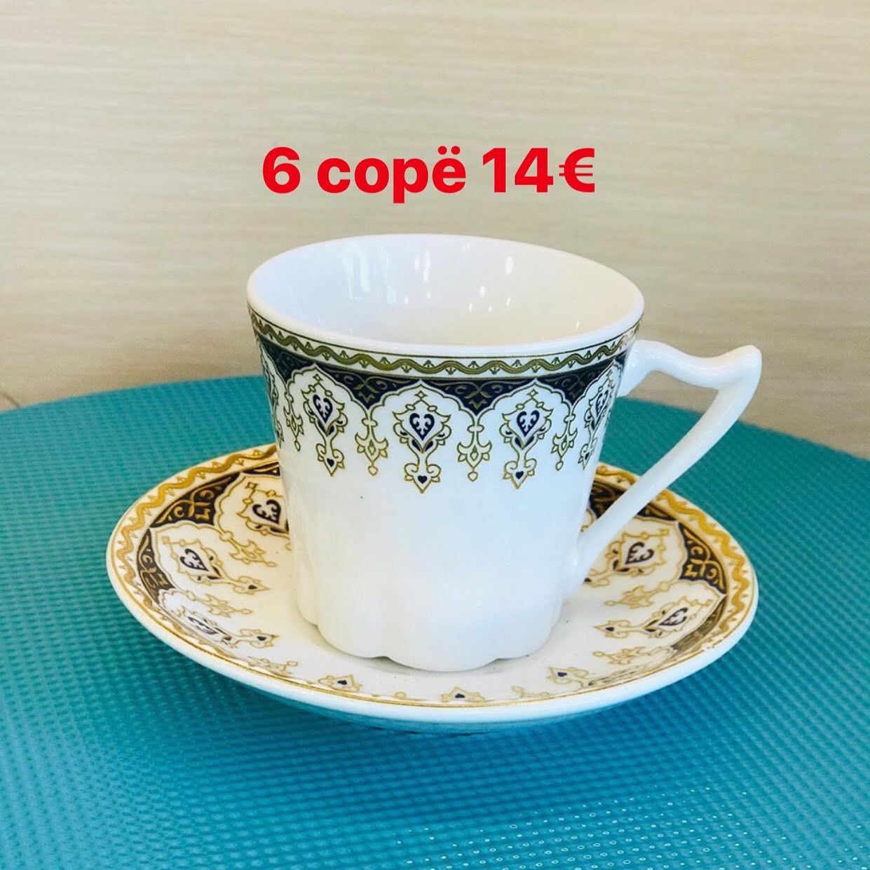 Set 6 filxhanë me pjata me motive të zeza – Dekore për Shtëpi 🛋🛍