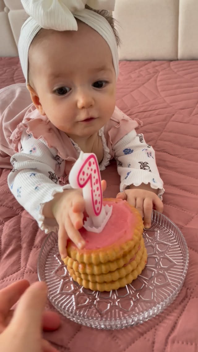 Dekor për foto bebeje 7 muajsh – Dua