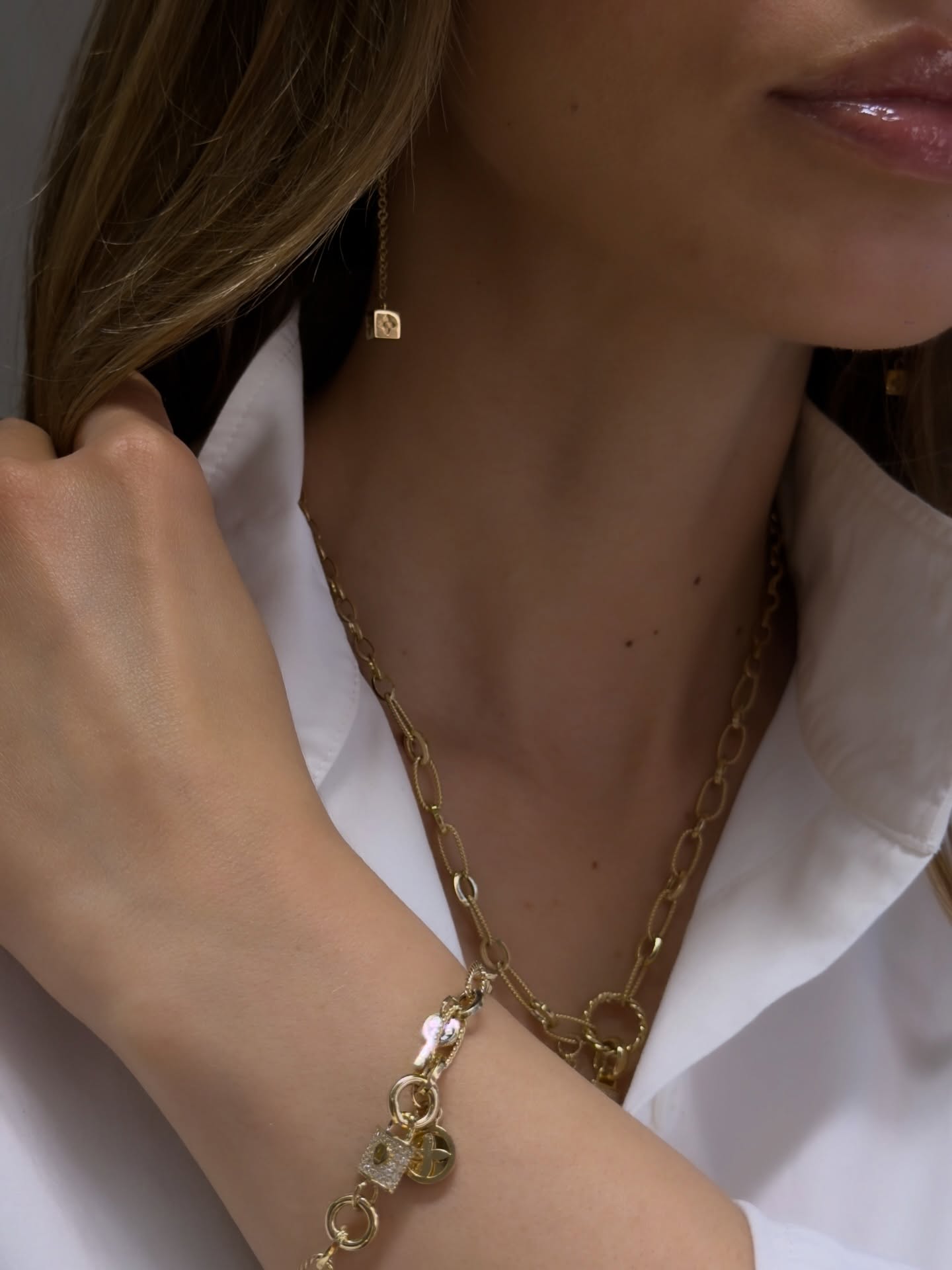 Gjerdan ari me varëse dhe vathë të gjatë – Dobroshi Jewellery (2)