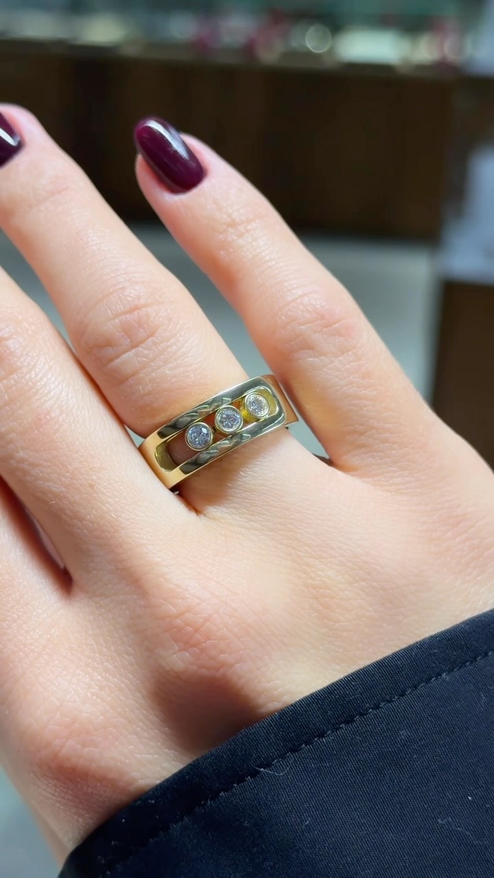Unazë ari e gjerë me gurë – Dobroshi Jewellery