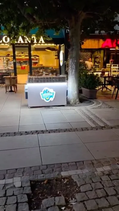 Kioskë ëmbëlsirash me azot në Prishtinë