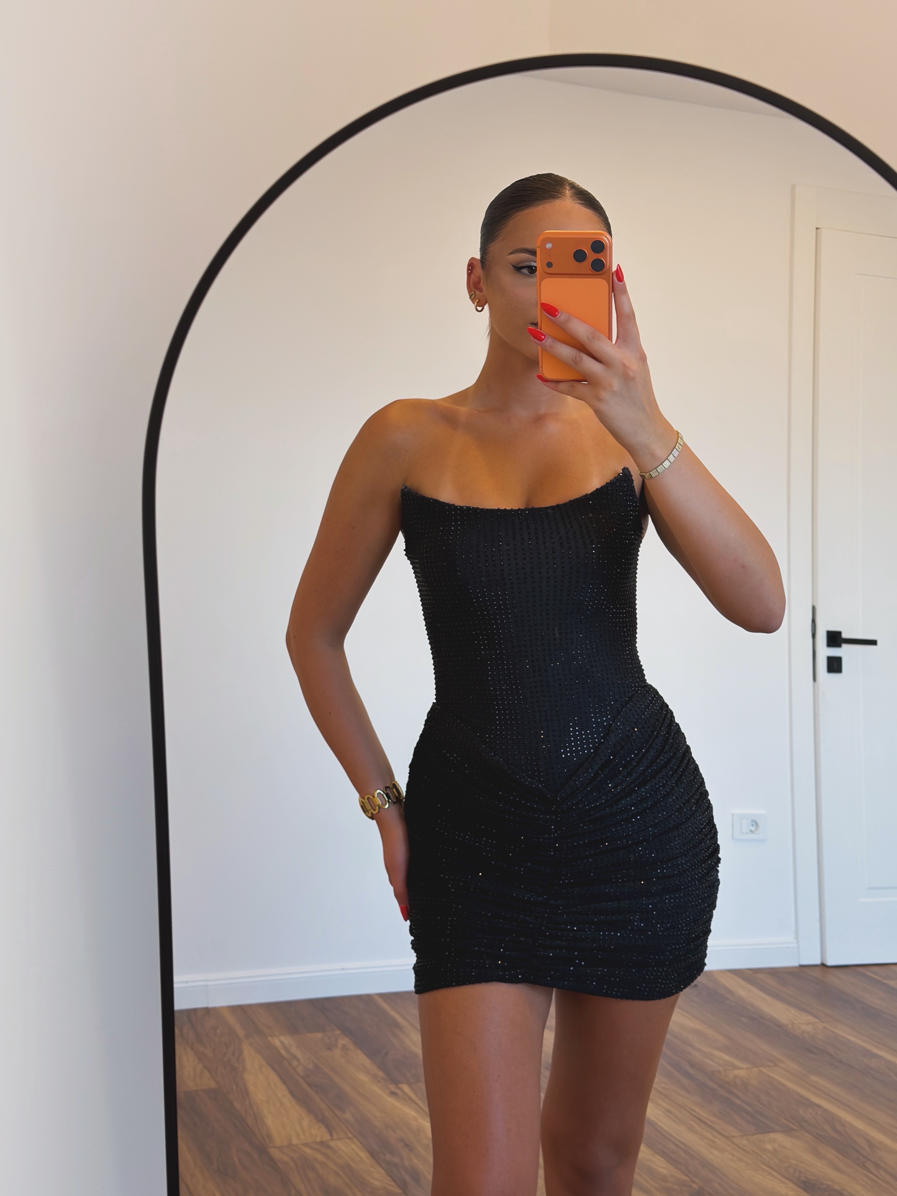 Fustan i shkurtër i zi korset pa rripa, 36-38 – NILA DRESSES