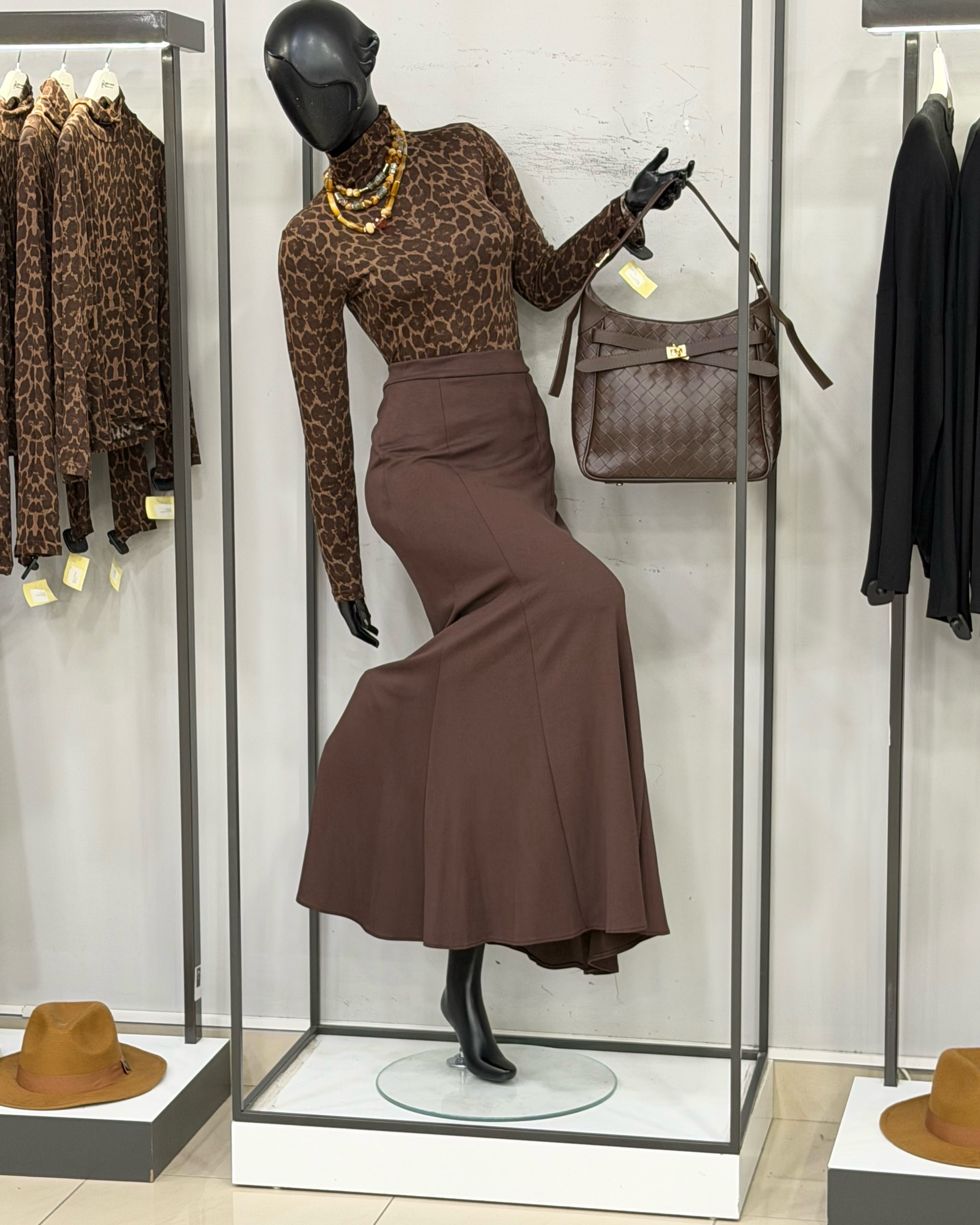 Pulovër i kuq me fund leopardi – Drini Fashion (3)