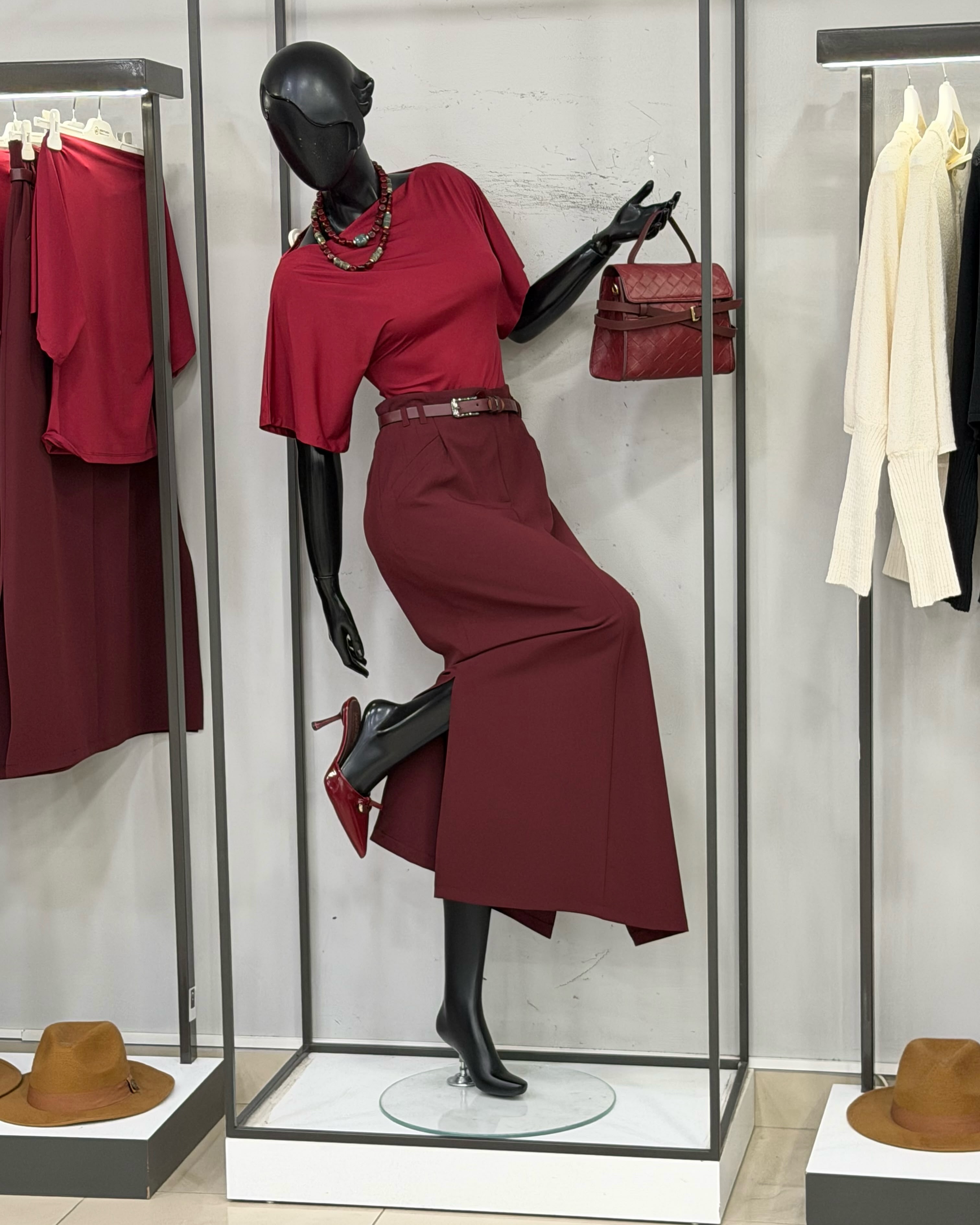 Komplet bordo bluzë dhe fund i gjatë – Drini Fashion (2)
