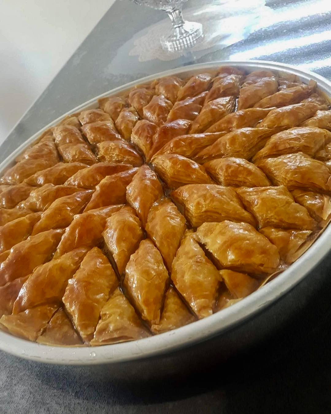 Bakllava e shtëpisë me arra – Amla Sweets ❤ (2)