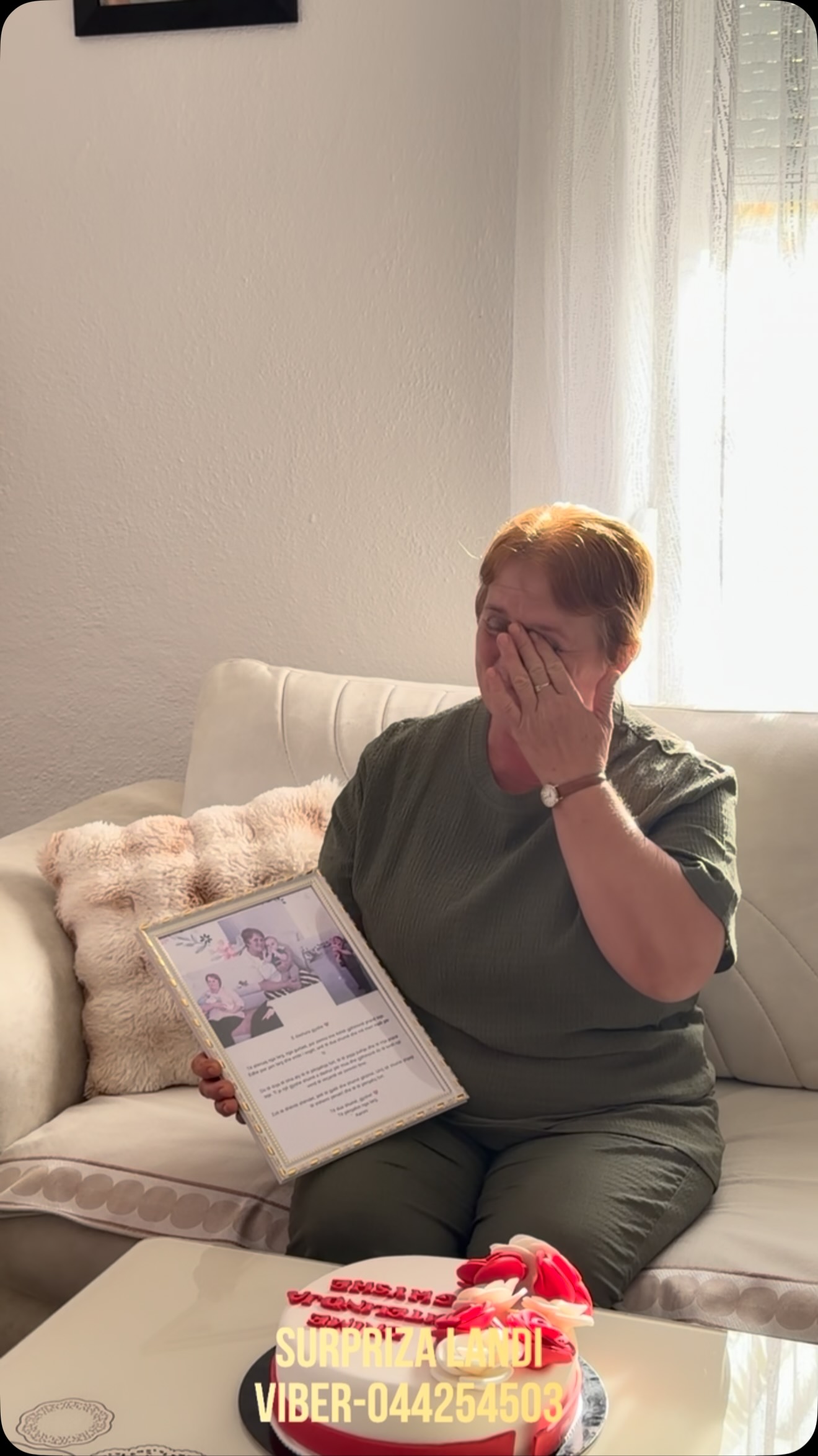Tortë surprizë me foto për familjen – Ëmbëltore LANDI - Malishevë