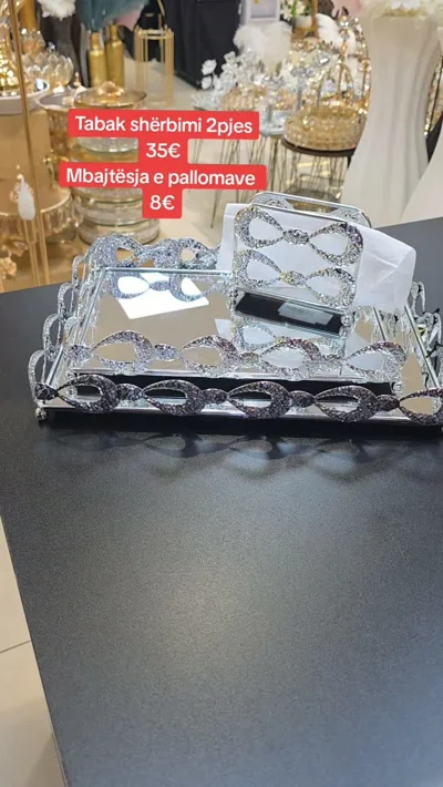Tabaka dhe mbajtëse për palloma