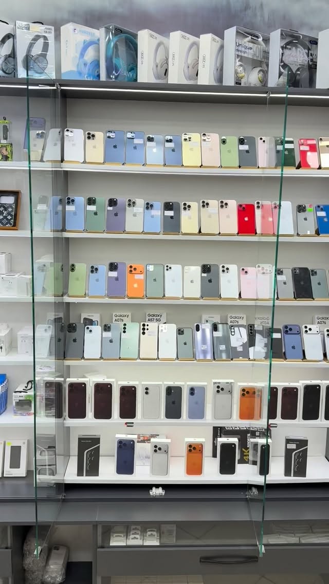Raft me telefona iPhone në dyqan – erimobilshop