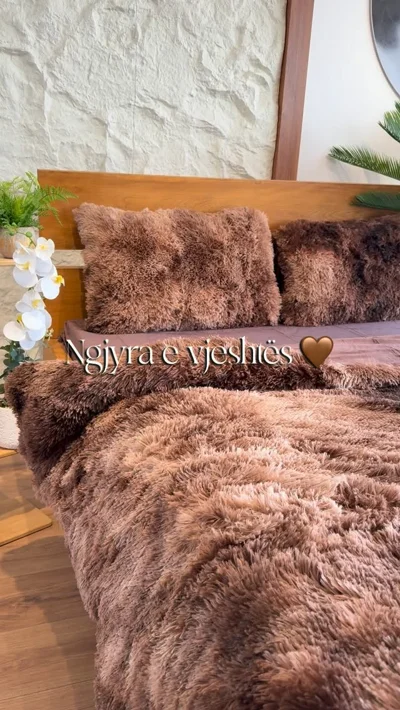 Set çarçafësh pelushi kafe