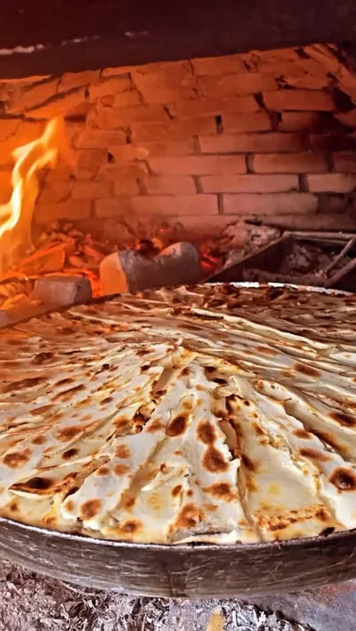 Flija tradicionale në sofrën tuaj.