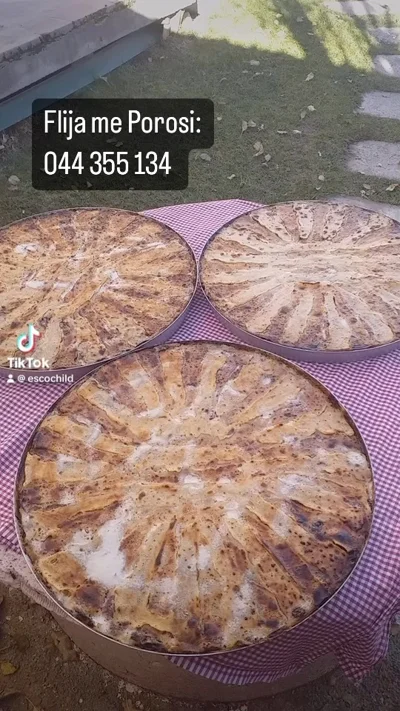 Flija me porosi në tava