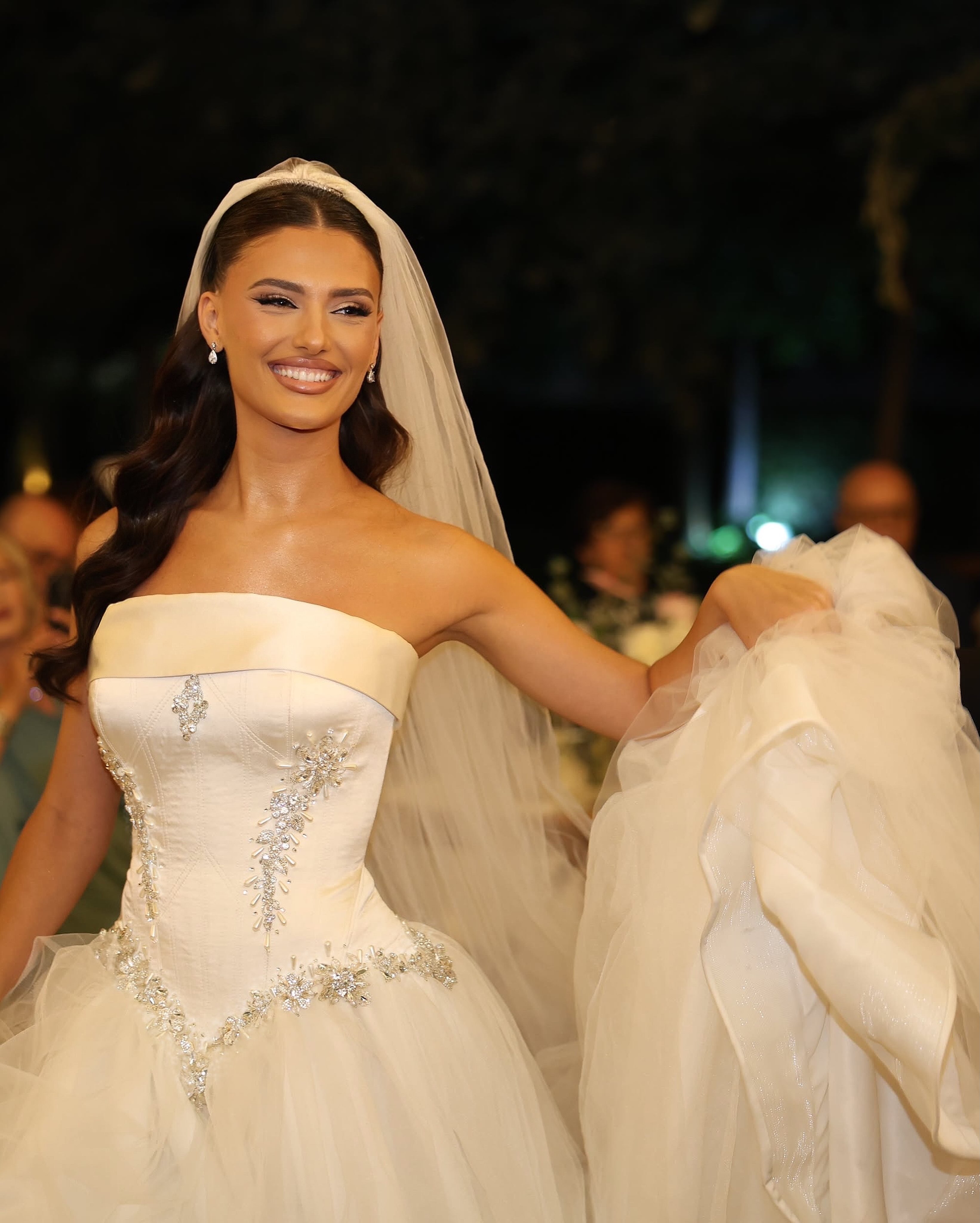 Vello nusërie e punuar me dorë – Floretë Berisha (2)