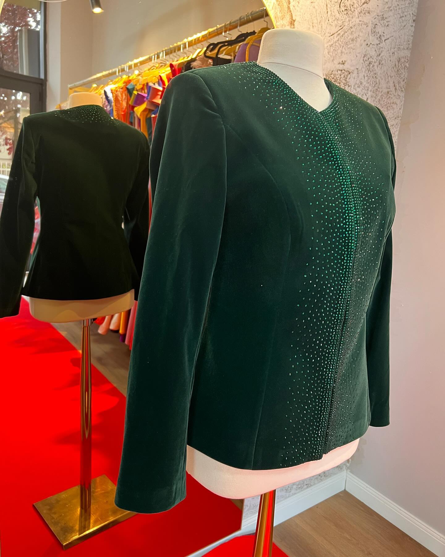 Xhaketë e zezë me paljeta argjendi, nr 36-42 – Perla Fashion 💎 (4)