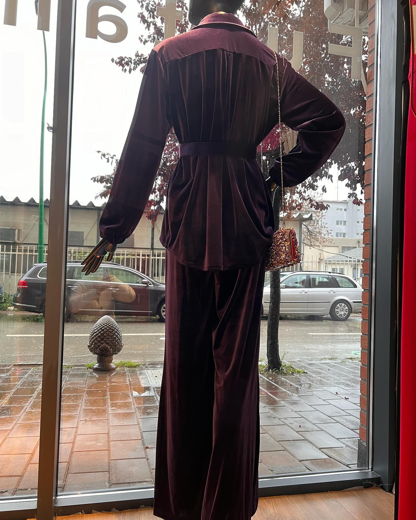Komplet kadifeje bordo me këmishë, nr 36-40 – Perla Fashion 💎 (2)