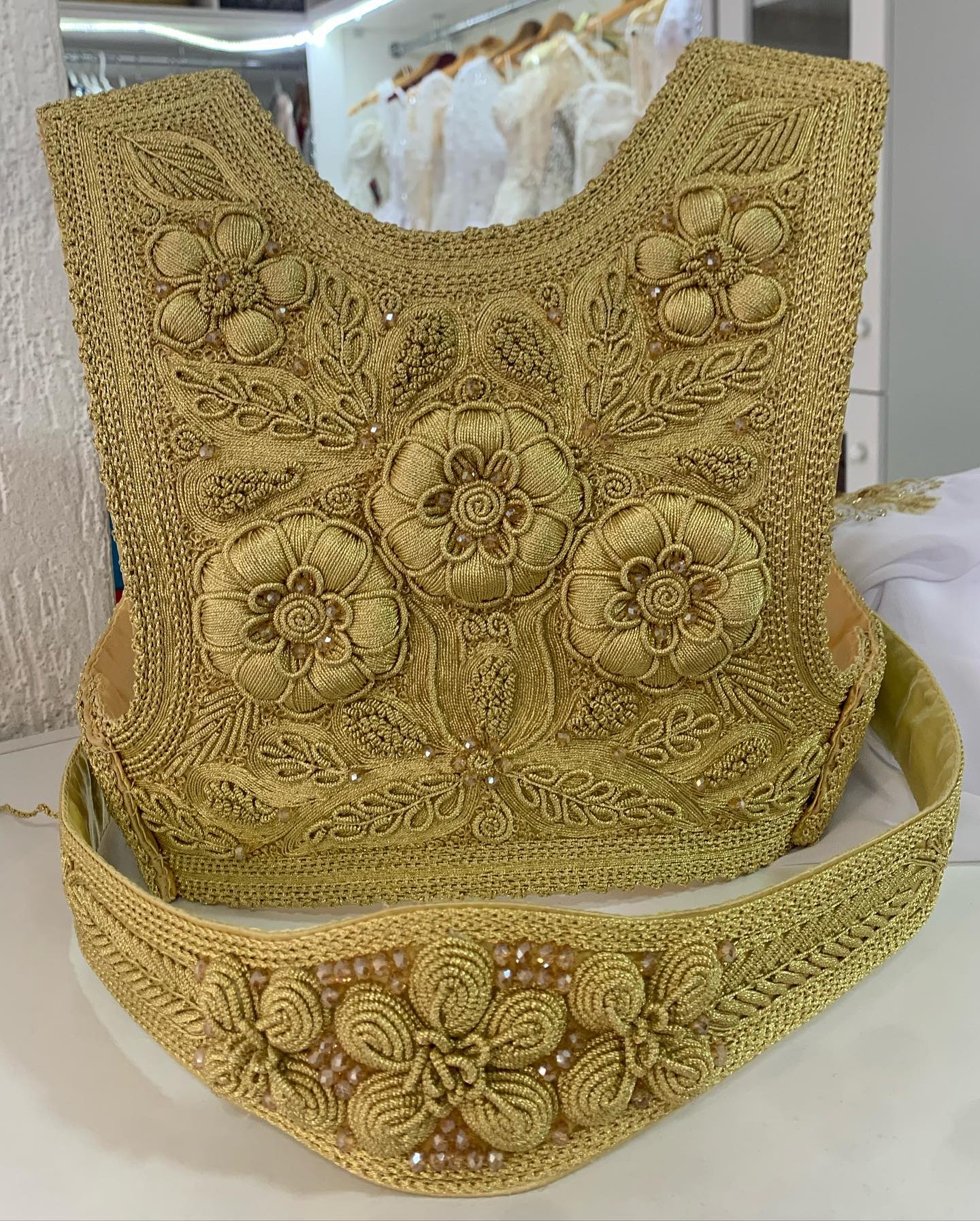 Dimija tradicionale me qera – Fustana me Qera dhe ne Shitje (4)