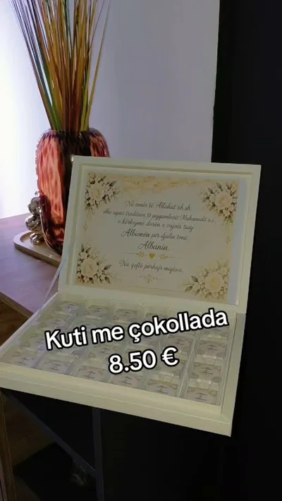 Kuti me çokollata të personalizuara