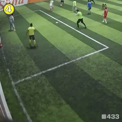 Video nga një ndeshje futbolli në fushë