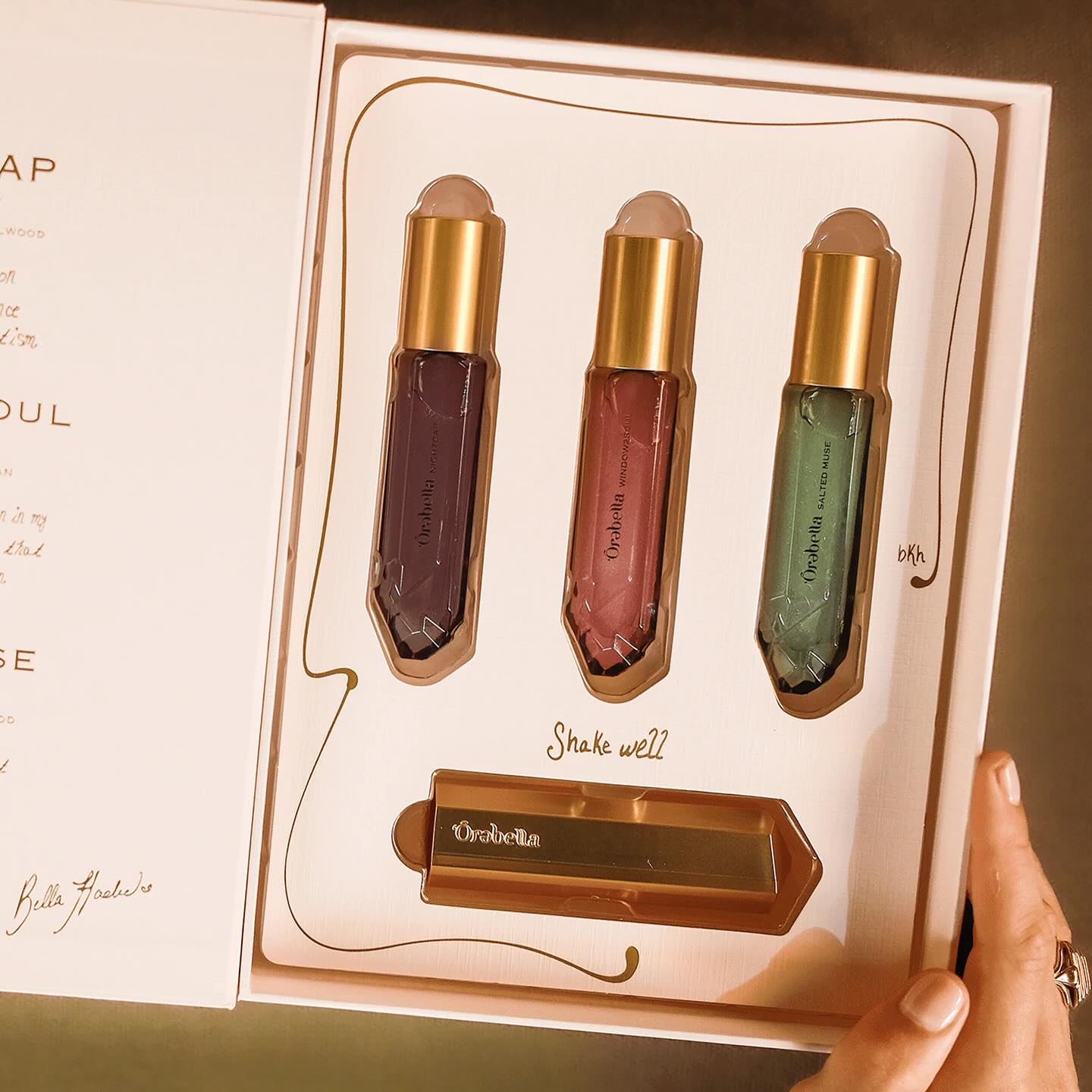 Set parfumesh Orebella nga Bella Hadid – Glow Cosmetics (3)