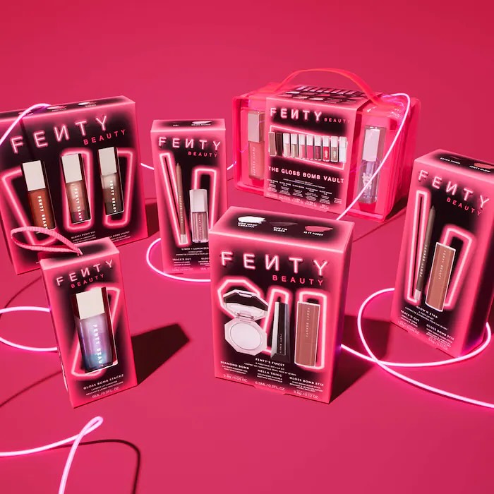Sete grimi Fenty Beauty për festat 2025 – Glow Cosmetics