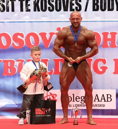 Garues në kampionatin e bodybuilding-ut