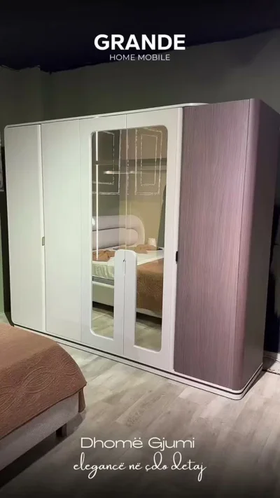 Dhomë gjumi me dollap të bardhë dhe kafe