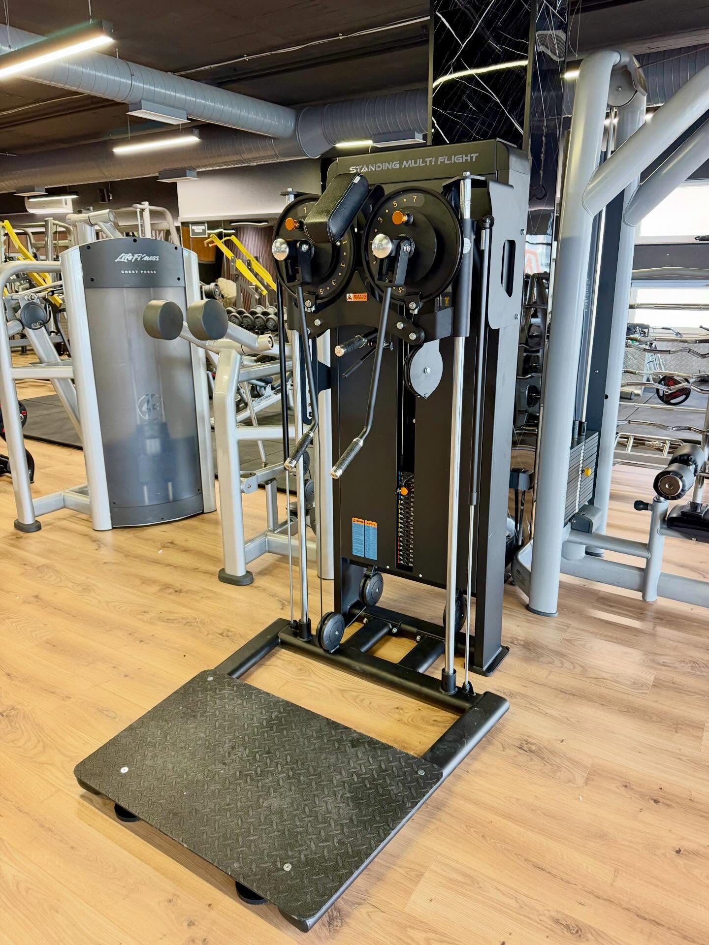 Pajisje palestre Belt Squat, Hack Squat dhe Multi Fly – GYM EQUIPMENT&FITNESS SOLUTION (4)