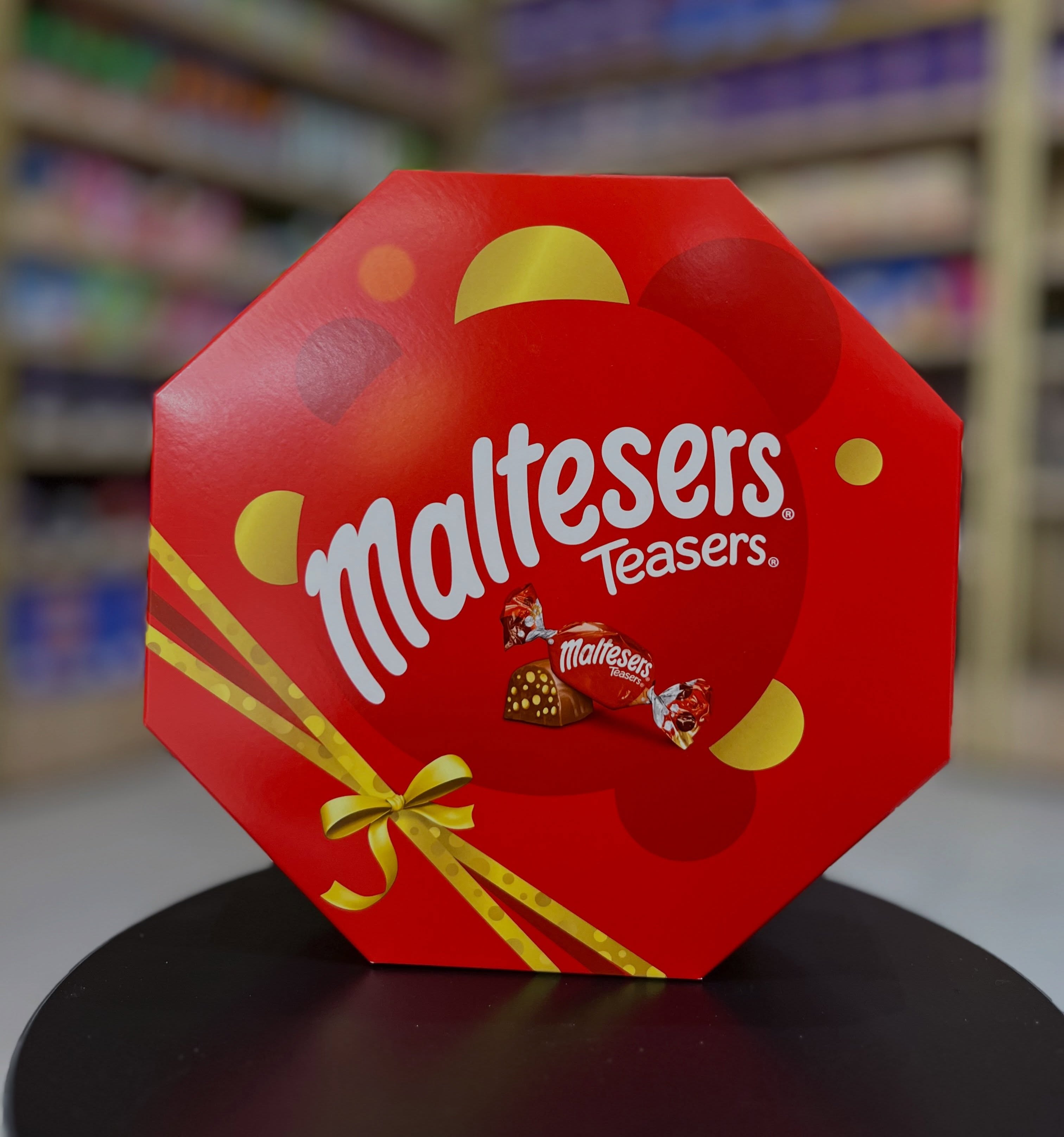 Çokollatë KitKat F1 në kuti koleksioni – Hamleys Kosova (3)