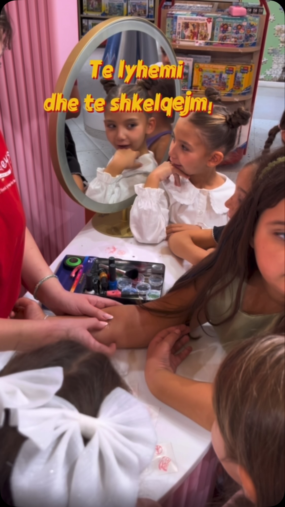 Festë ditëlindjeje për fëmijë në dyqan lodrash – Hamleys Kosova