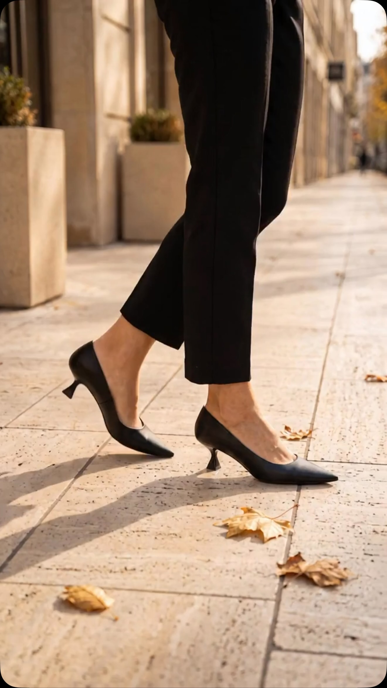Këpucë të zeza lëkure me takë të ulët – HOTIÇ Shoes