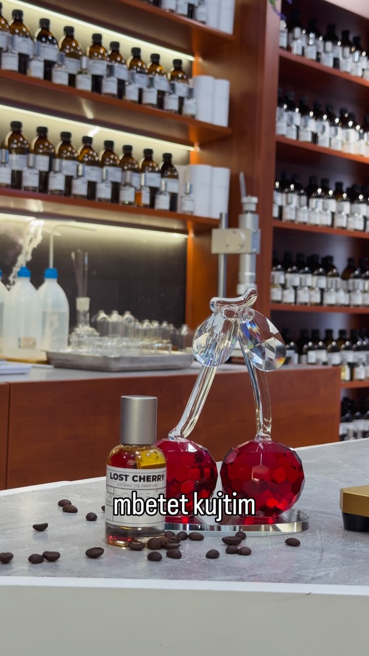 Parfum i ëmbël me qershi dhe 70% vaj aromatik – House of Scent
