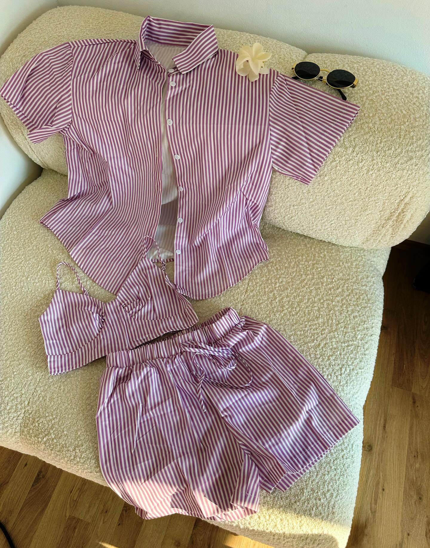 Set këmishë dhe pantallona të shkurtra me vija rozë – Kiki & Koko Clothing Store