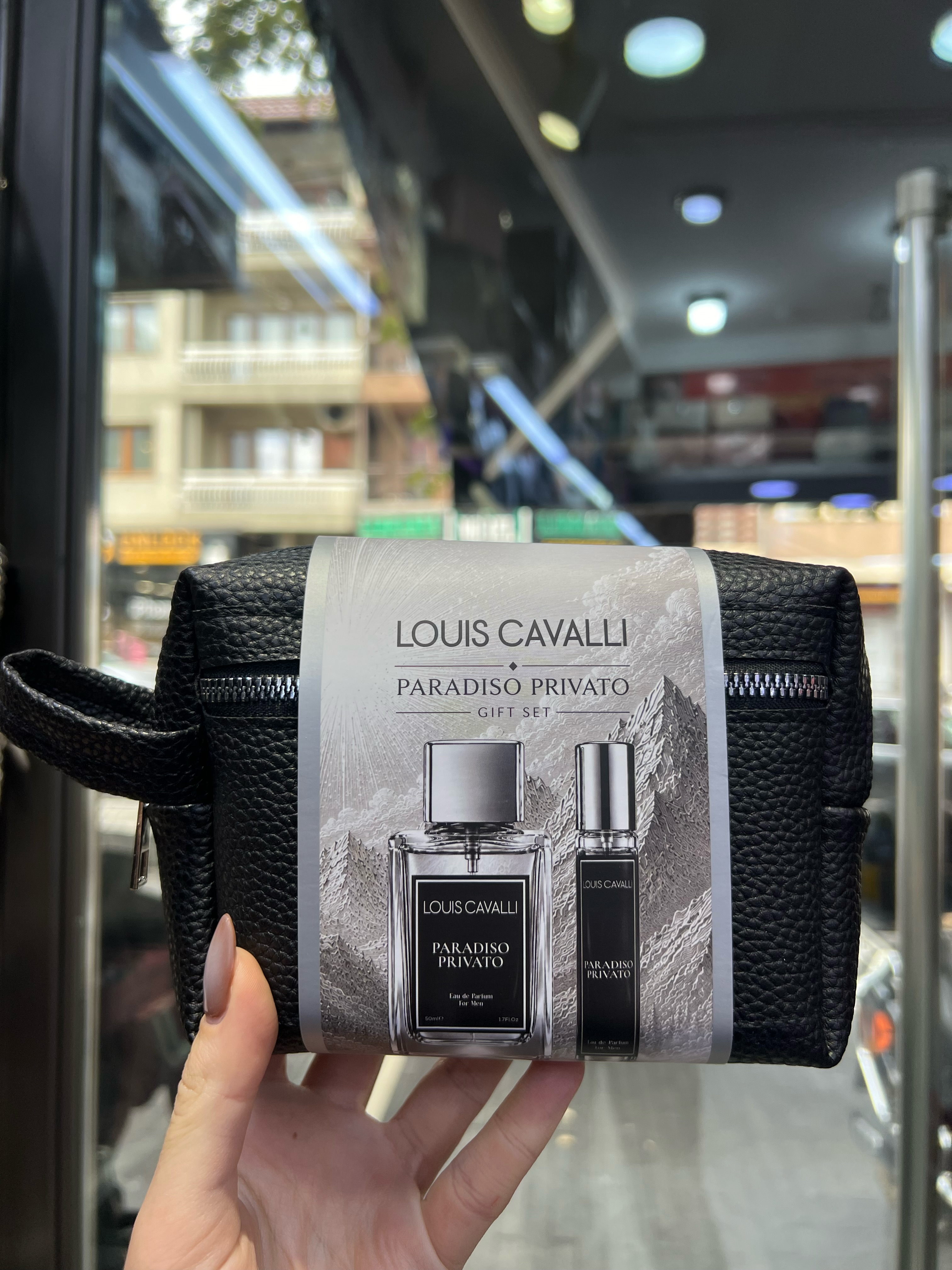 Set parfumi Louis Cavalli me çantë – kozmetikaaxe2