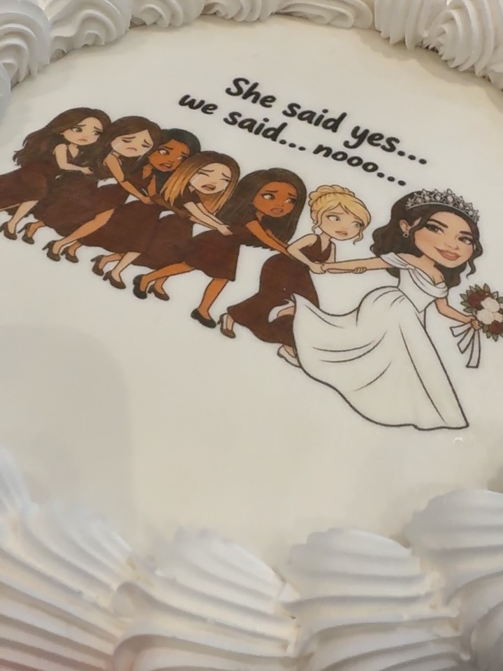 Tortë beqarie me fjongo të kuqe – Lina’s Cake World (2)