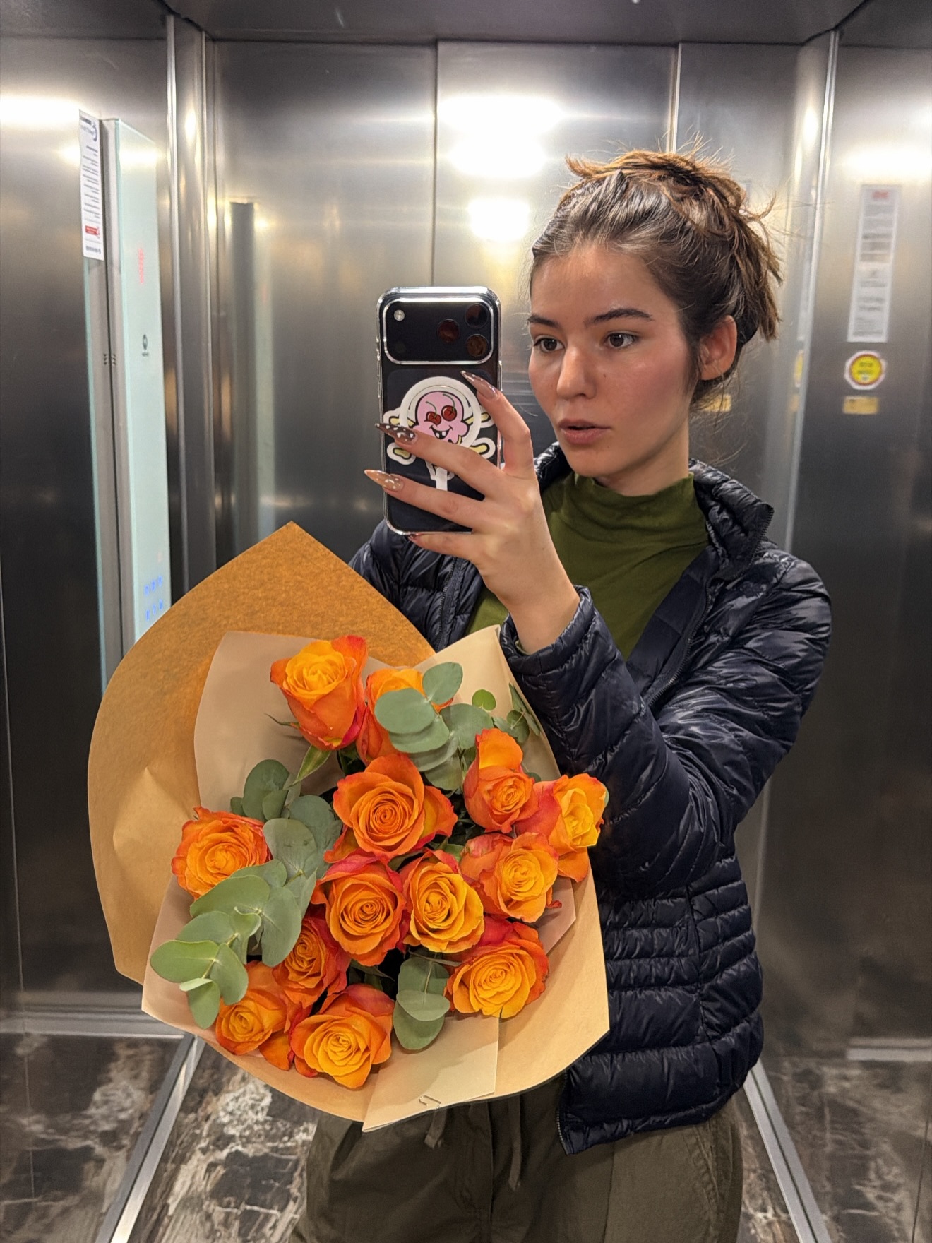 Buqetë me trëndafila portokalli dhe eukalipt – FLOWER SHOP (3)