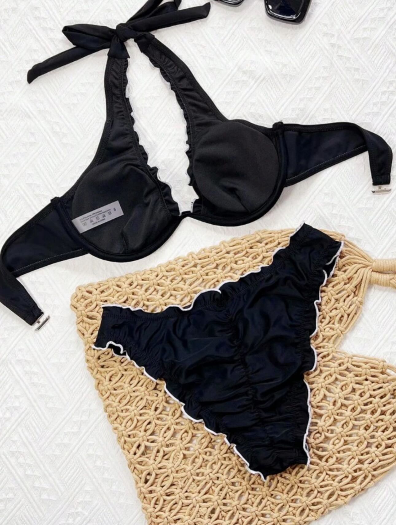 Bikini e zezë me buzë të bardha – M’store -online (4)