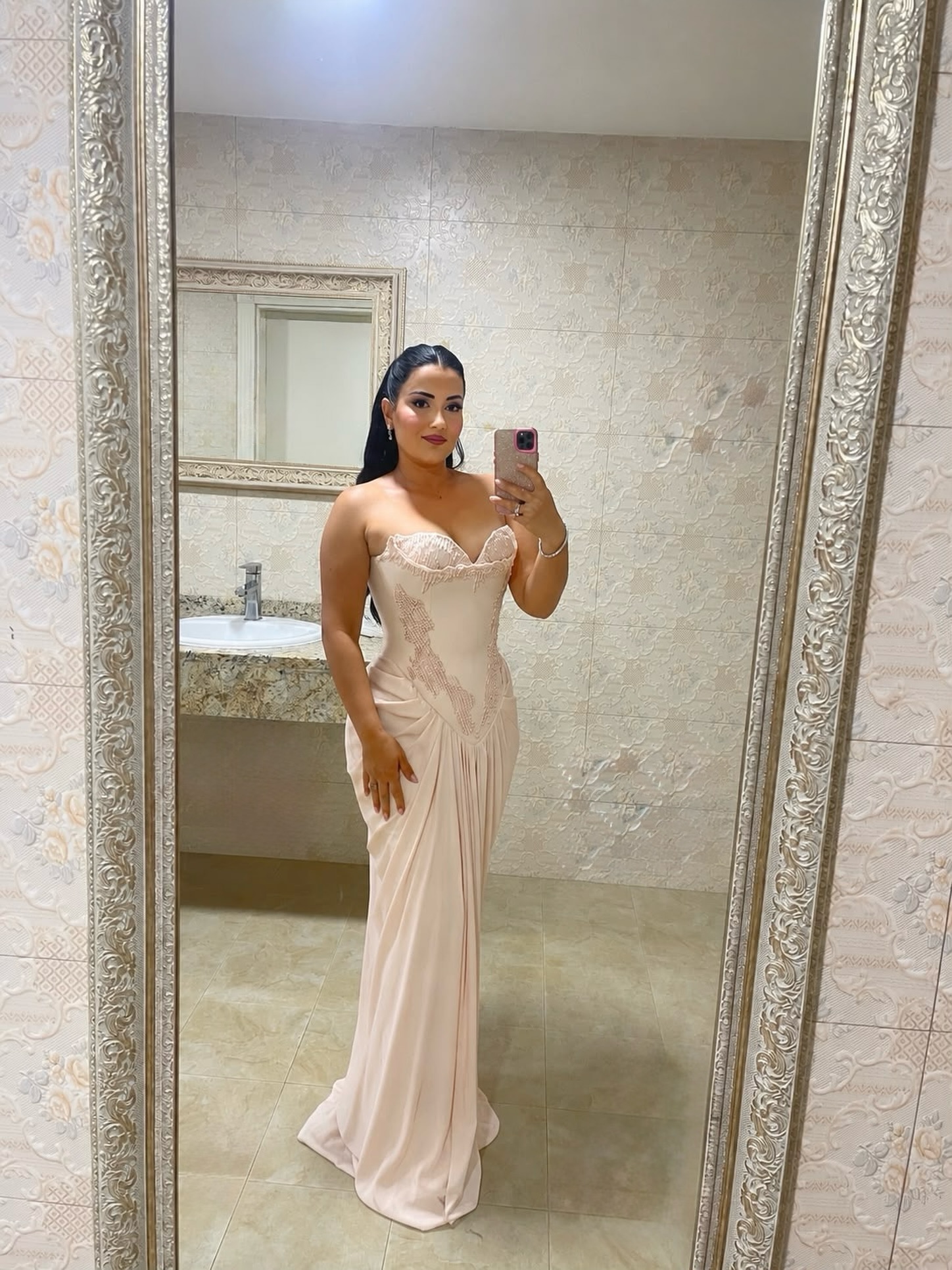 Fustan i gjatë rozë e çelët me drapim – Mia_Dresses