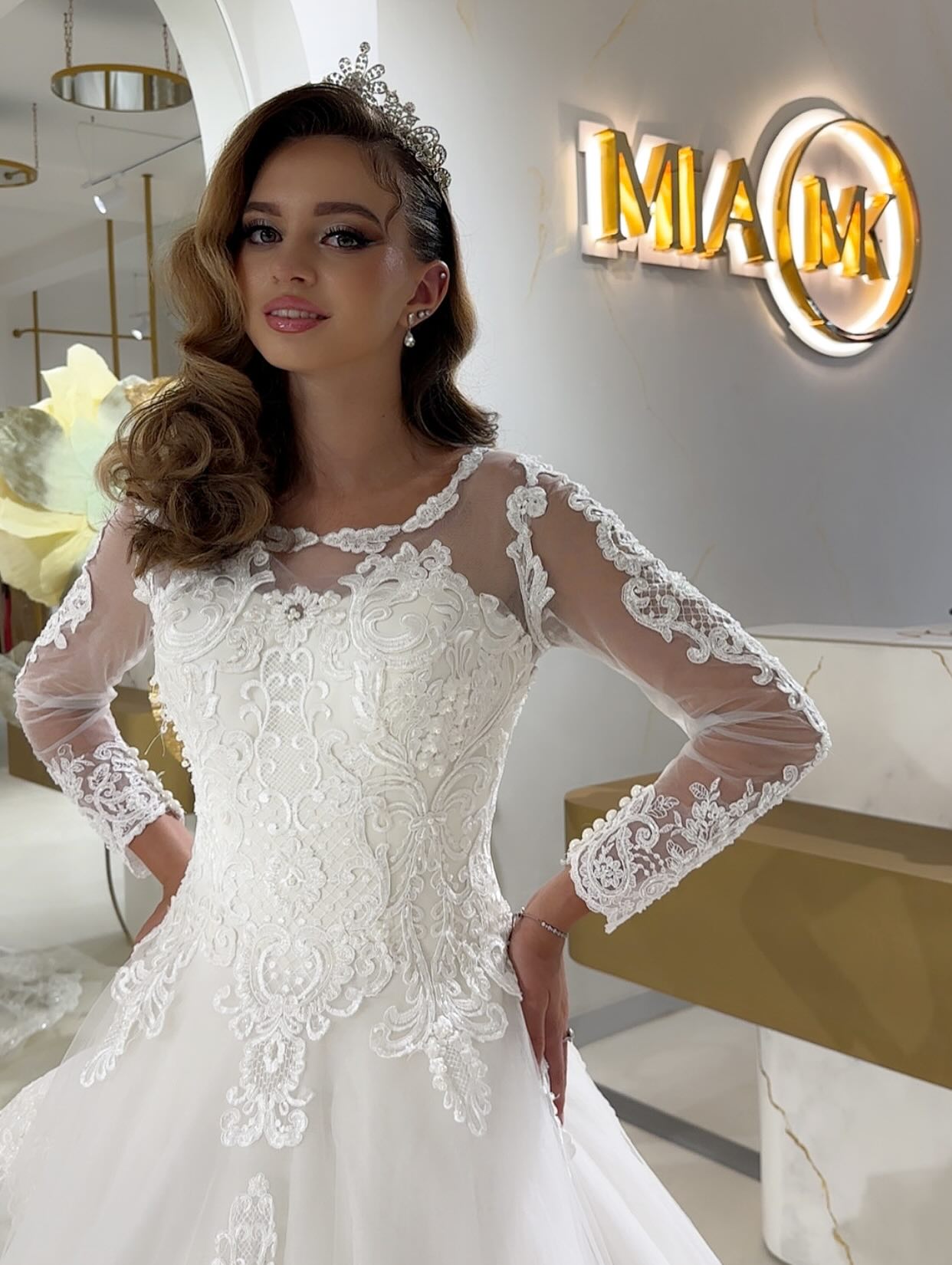 Fustan nusërie dantelle me mëngë të gjata – MIA MK