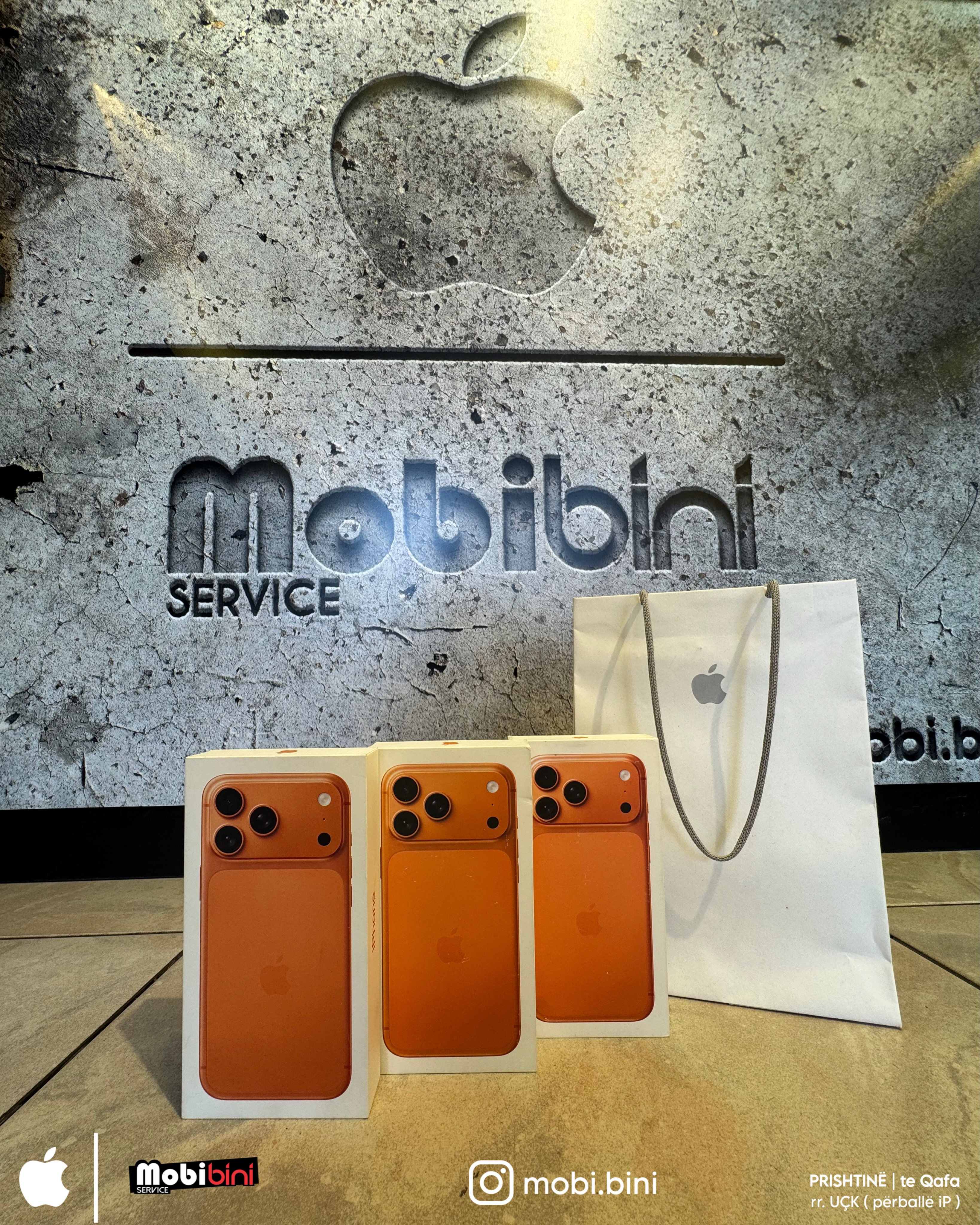 iPhone Pro në ngjyrë portokalli në kuti – Mobi Shop BINI⌚️🎧💻📲