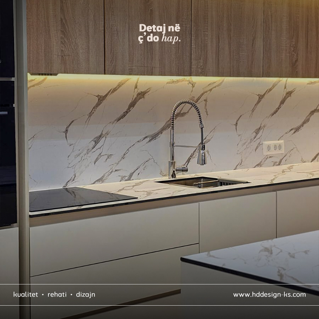Kuzhinë me ishull mermeri dhe dru – H&D DESIGN. (3)