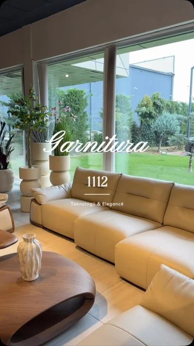 Garniturë 1112 krem me tavolinë druri